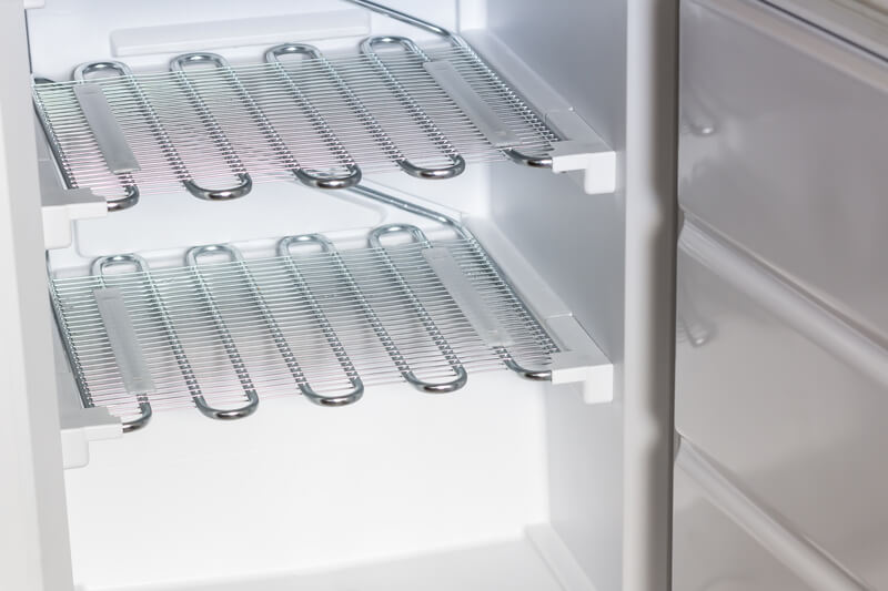 Keep Your Freezer and Refrigerator Clean